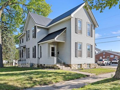 1009-1011 King STREET