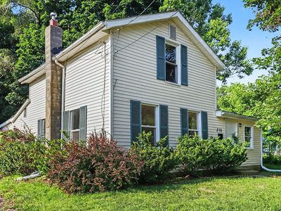 310 Locust St