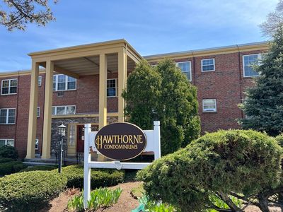 5 Woodsum Dr APT 5