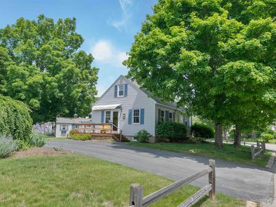 2 Elmview Circle