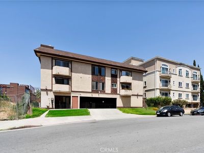 981 S Saint Andrews Pl APT 104