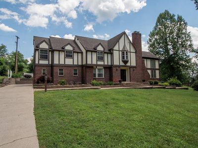 3736 Stagecoach Ln