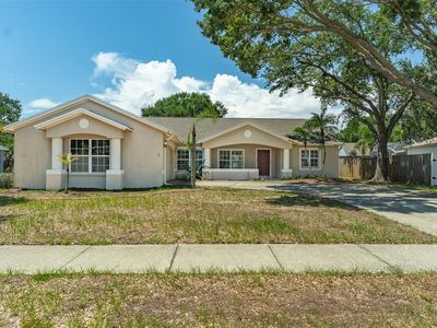 10419 Crestfield Dr