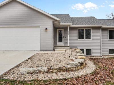 4252 Fox Hills Court