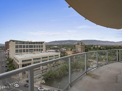 50 N Sierra St Suite 1011