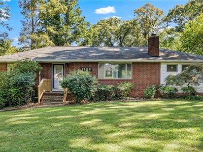 1105 Graystone Dr