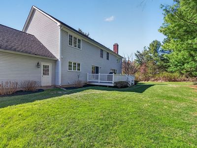 8 Devonshire Ln