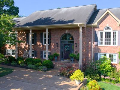 1531 Brookvalley Cir