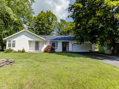 10 Brookside Way