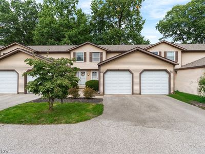 Property at 3913 Lake Run Blvd, Stow, OH