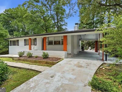 3806 Donaldson Dr