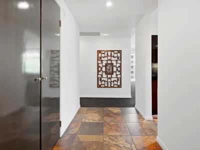 899 Island Dr APT 302