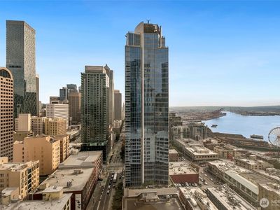 121 Stewart Street #2402