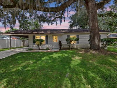 711 THISTLE PLACE