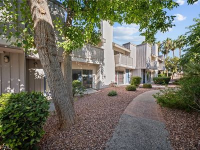 Property at 640 Brookway Ln, Las Vegas, NV