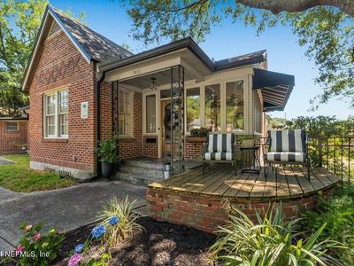 1435 SAN MATEO Avenue