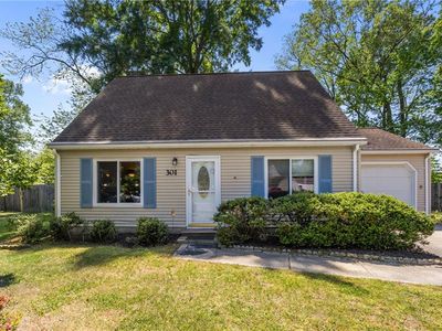 301 Shamrock Ave