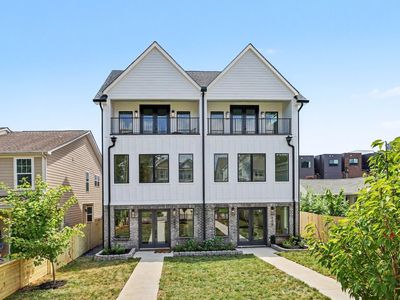 535A Moore Ave