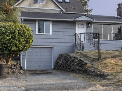 8553 S 123rd Place