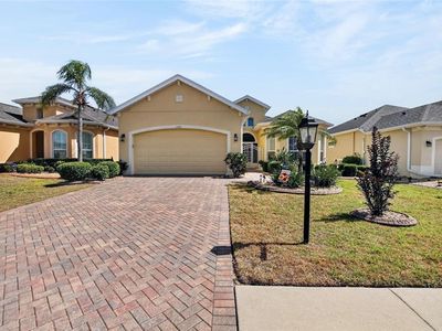 1525 Emerald Dunes Dr