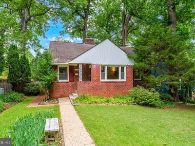 110 Lynnmoor Dr