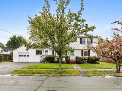 6 Rose Cir