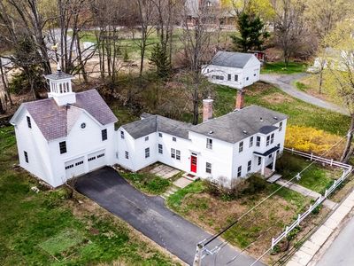 7 Water St