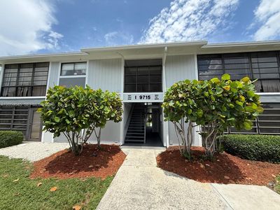 9715 Hammocks Blvd APT 102