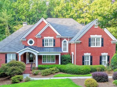 7040 Laurel Oak Dr