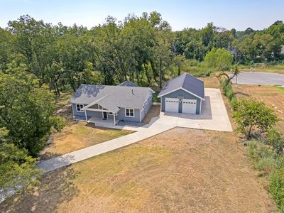 2530 Flora Ln