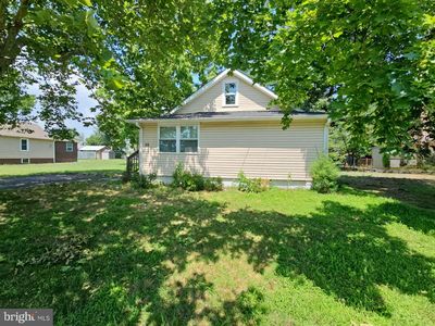 56 Harding Ave