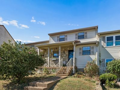 119 Maple Way N