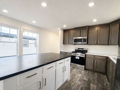 23625 W Lakepoint Dr #171