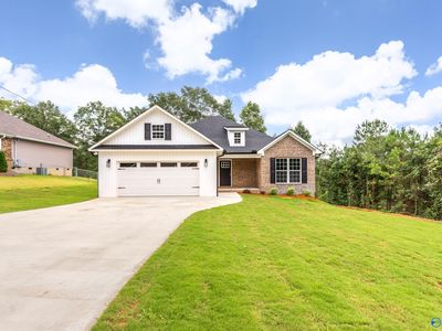 5605 Leota Rd E