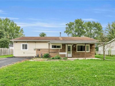 Property at 12437 National Dr, Grafton, OH