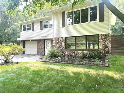 1015 East WAUSAU AVENUE