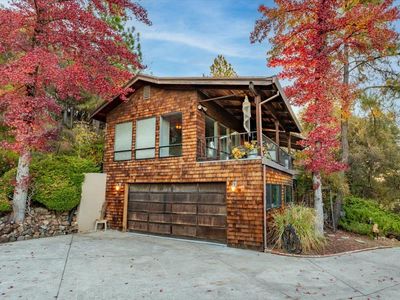 Property at 11817 Warbler Way, Penn Valley, CA