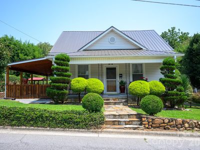 Property at 580 Baldwin Ave, Marion, NC