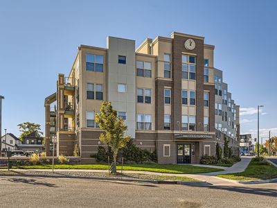 1313 S Clarkson St APT 205