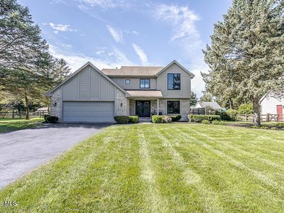 Property at 6062 Forest Edge Dr, Whitehouse, OH