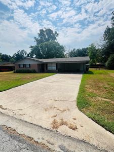 1117 Lynnwood Dr