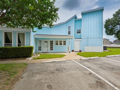 676 Harbor Dr