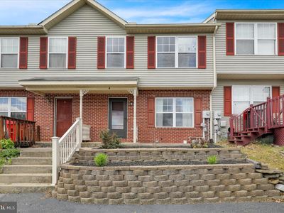 4 Red Tail Ct