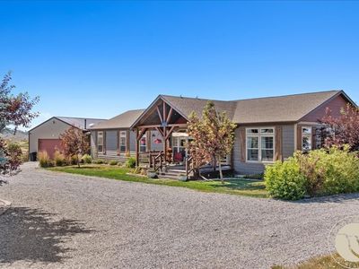 30 Johnson Ridge Rd