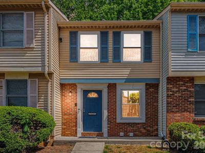 7609 Holly Grove Ct