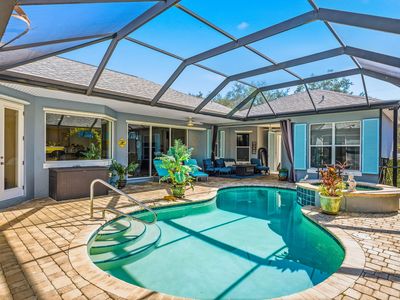228 Oak Hammock Circle SW