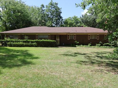 700 Hollybrook Dr
