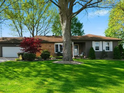 1320 Sunset Dr