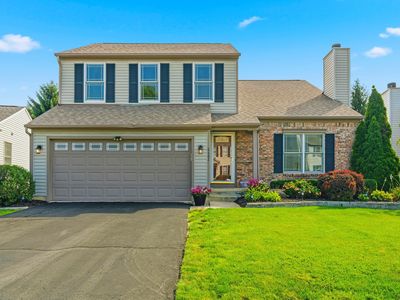 8482 Olenbrook Dr