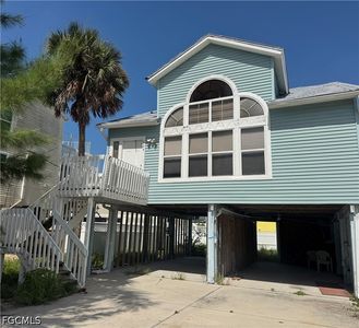 225 Fairweather Ln
